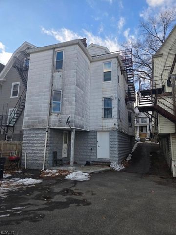 197 Woodside Ave, Newark City, NJ 07104