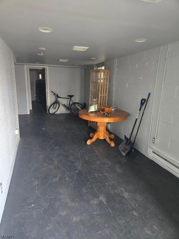 197 Woodside Ave, Newark City, NJ 07104