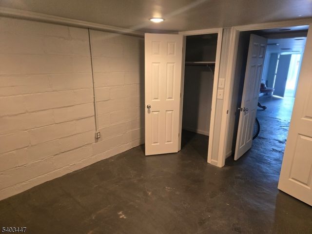 197 Woodside Ave, Newark City, NJ 07104