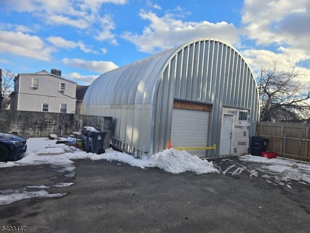 197 Woodside Ave, Newark City, NJ 07104