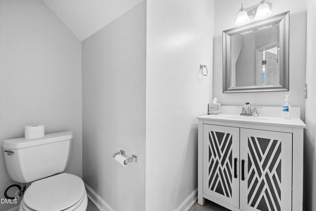 2713 Moorsfield Court, Raleigh, NC 27604