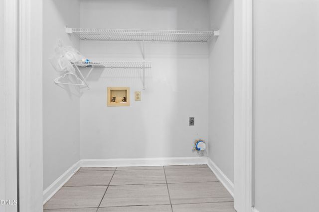 2713 Moorsfield Court, Raleigh, NC 27604