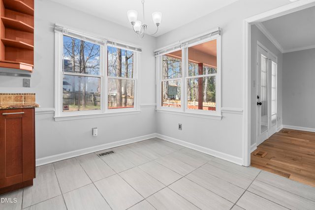 2713 Moorsfield Court, Raleigh, NC 27604