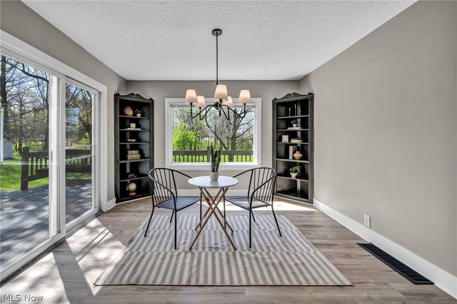 375 Hillside Road, Seven Hills, OH 44131