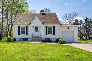 375 Hillside Road, Seven Hills, OH 44131