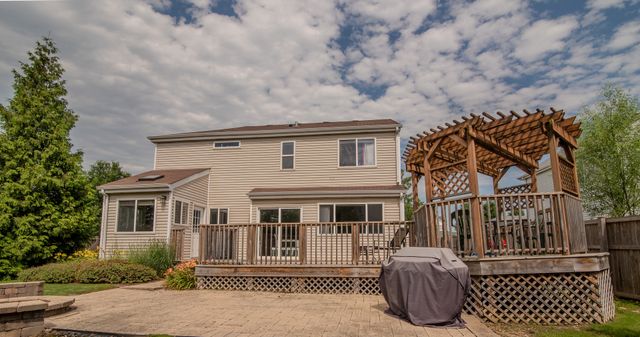 3110 Bloomfield Drive, Joliet, IL 60436