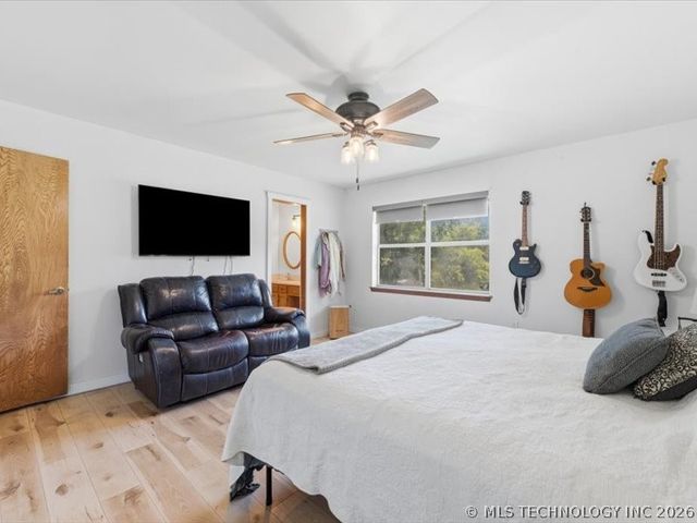 7024 W Canyon Road, Tulsa, OK 74131
