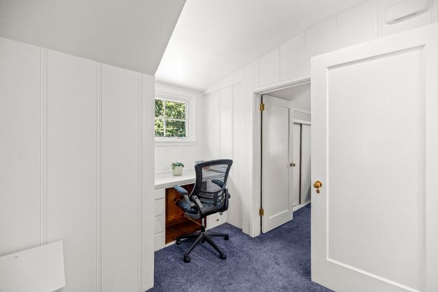 2616 Land Park Dr, Sacramento, CA 95818