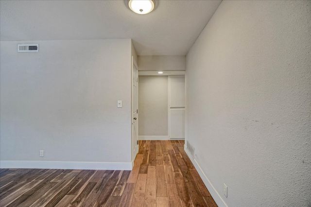 7966 Sunset Ave., Fair Oaks, CA 95628