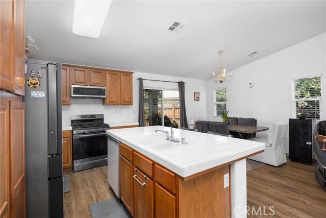 1503 English Fry, Bakersfield, CA 93311