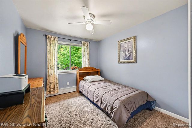 3186 Roselawn Street, Walled Lake, MI 48390