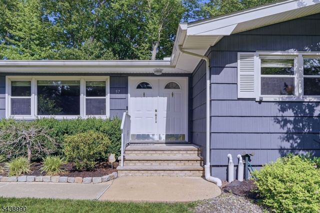 57 Livingston Ave, Edison Twp., NJ 08820