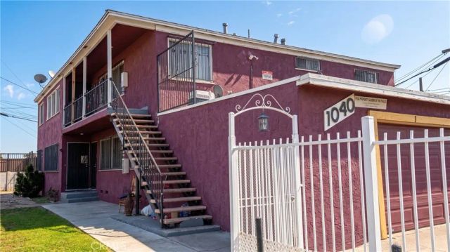 1040 W Reeve, Compton, CA 90220