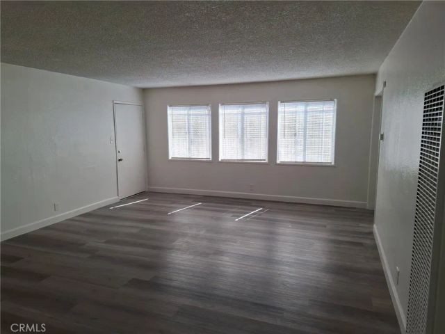 1040 W Reeve, Compton, CA 90220