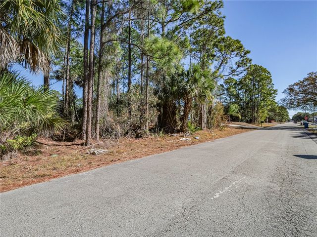 179 Bali Street SE, Palm Bay, FL 32909