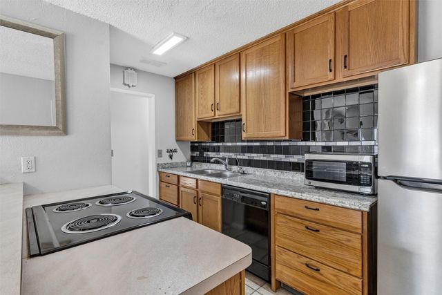 119 Kessler Drive, Granbury, TX 76048