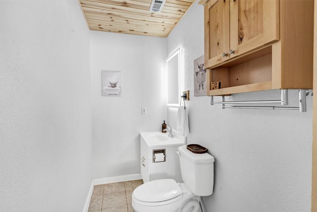 119 Kessler Drive, Granbury, TX 76048