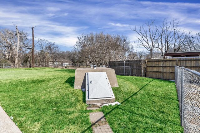 119 Kessler Drive, Granbury, TX 76048