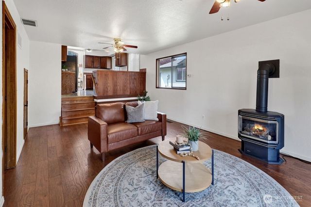 6078 Sunshine Drive, Ferndale, WA 98248