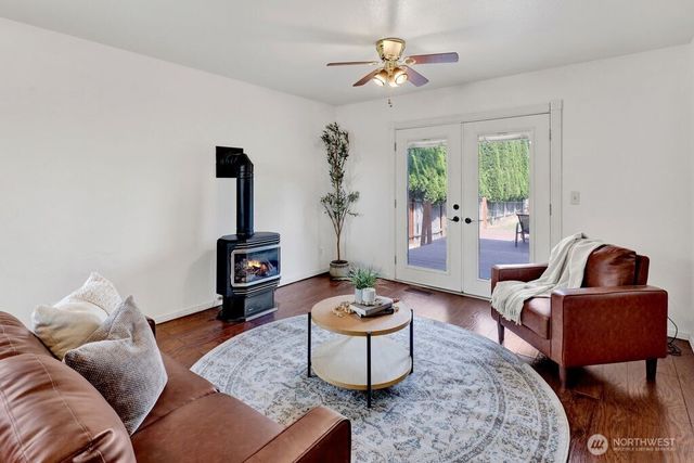 6078 Sunshine Drive, Ferndale, WA 98248
