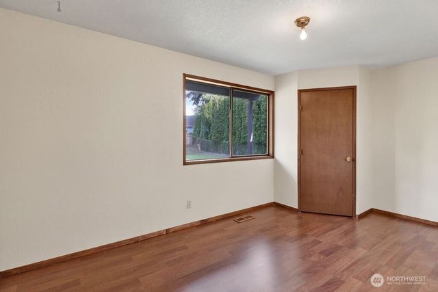 6078 Sunshine Drive, Ferndale, WA 98248