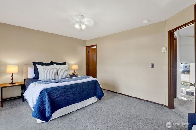 6078 Sunshine Drive, Ferndale, WA 98248
