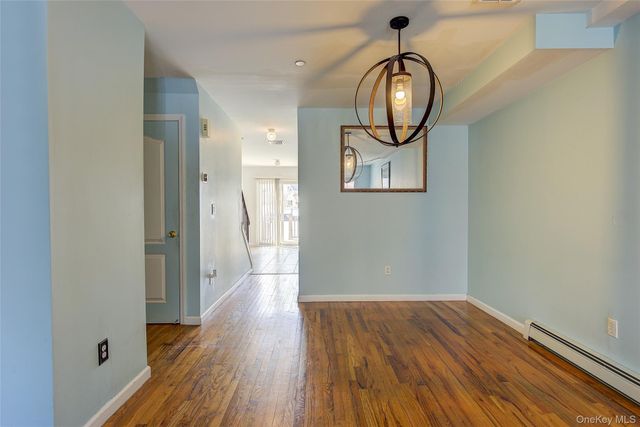 3102 Richmond Terrace, Staten Island, NY 10303