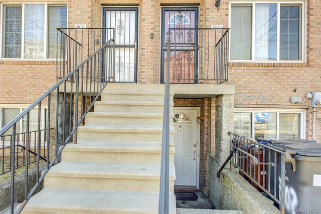 3102 Richmond Terrace, Staten Island, NY 10303