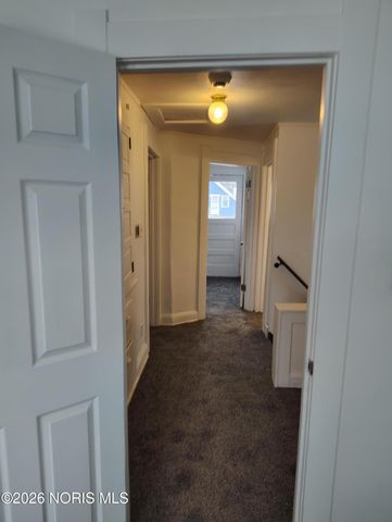 3233 Jeannette Avenue, Toledo, OH 43608