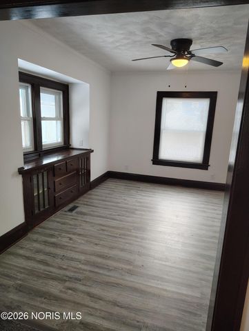 3233 Jeannette Avenue, Toledo, OH 43608