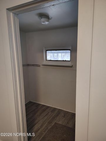 3233 Jeannette Avenue, Toledo, OH 43608