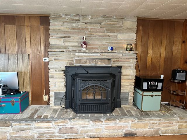 1096 S Hwy 59, Watts, OK 74964