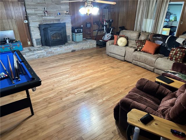 1096 S Hwy 59, Watts, OK 74964