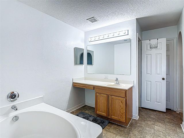 965 ALSACE DRIVE, Kissimmee, FL 34759