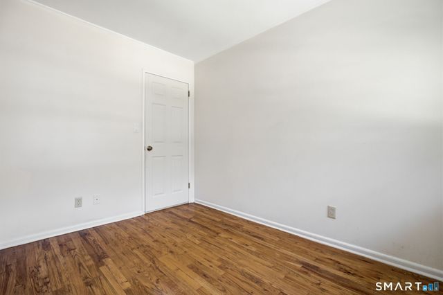 60 Arden Lane, Stamford, CT 06905
