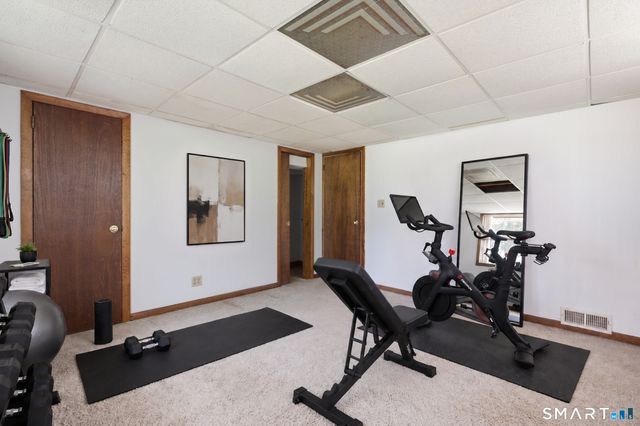 60 Arden Lane, Stamford, CT 06905