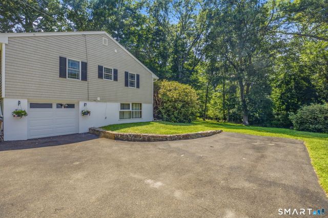 60 Arden Lane, Stamford, CT 06905