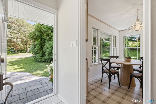 60 Arden Lane, Stamford, CT 06905