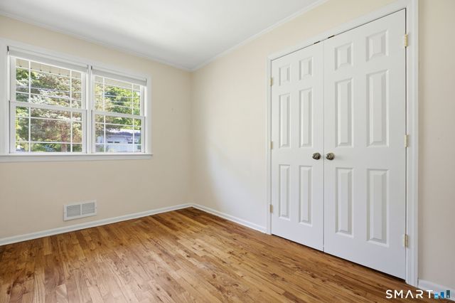 60 Arden Lane, Stamford, CT 06905
