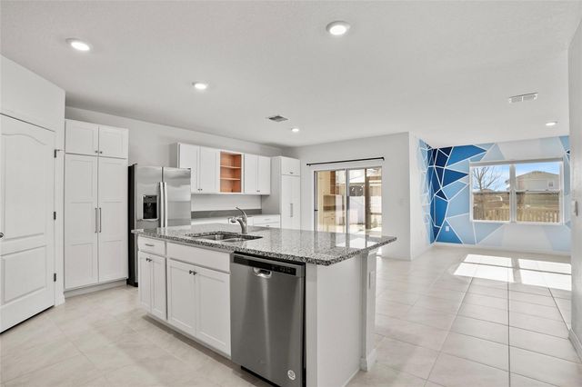 5739 GREY GRANITE WAY, Lakeland, FL 33811