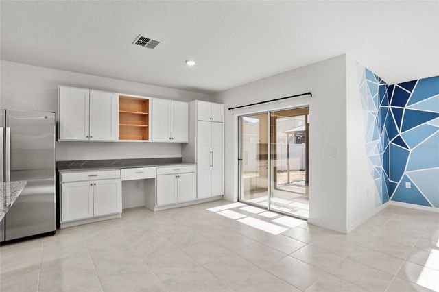 5739 GREY GRANITE WAY, Lakeland, FL 33811