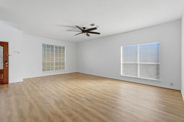 2910 Cocona Lane, Houston, TX 77073