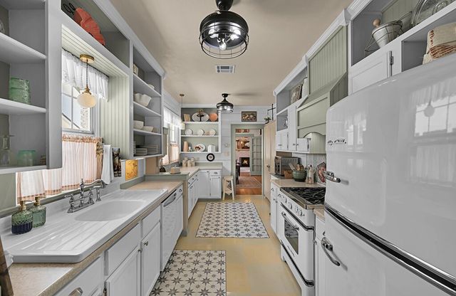 3027 Windsor Avenue, Waco, TX 76708