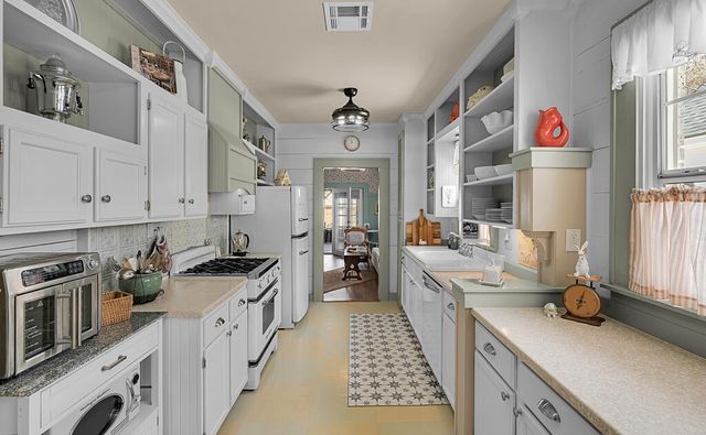 3027 Windsor Avenue, Waco, TX 76708