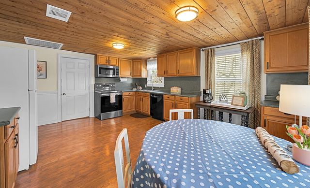 3027 Windsor Avenue, Waco, TX 76708