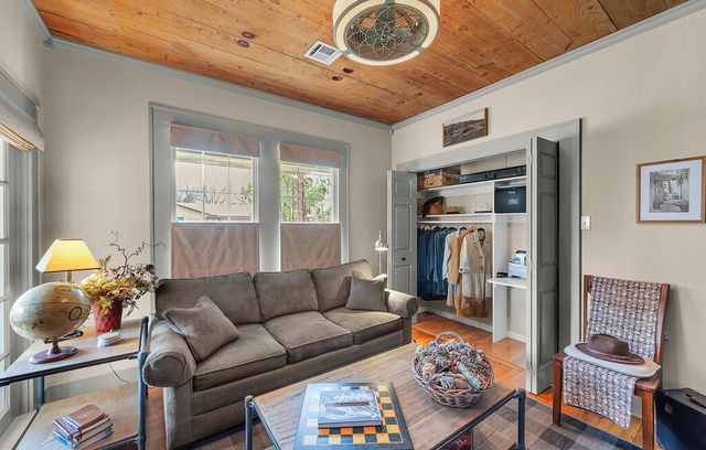 3027 Windsor Avenue, Waco, TX 76708