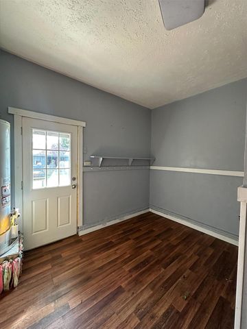 2309 Bradford Street, Orange, TX 77630