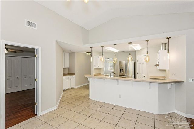 5966 Herlong Dr, Milton, FL 32570