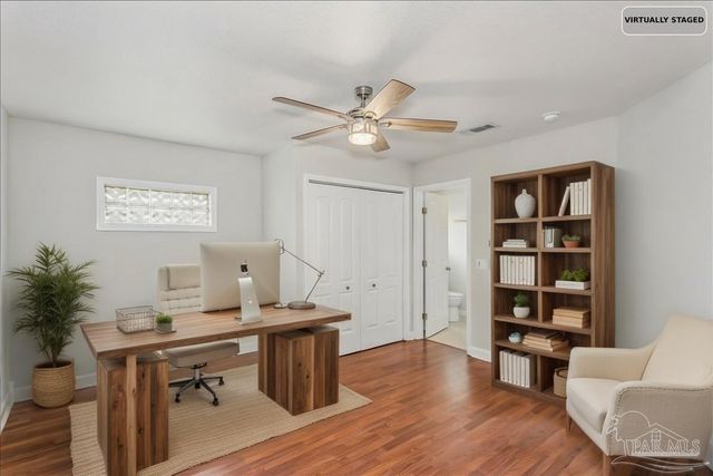 5966 Herlong Dr, Milton, FL 32570