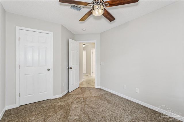 5966 Herlong Dr, Milton, FL 32570